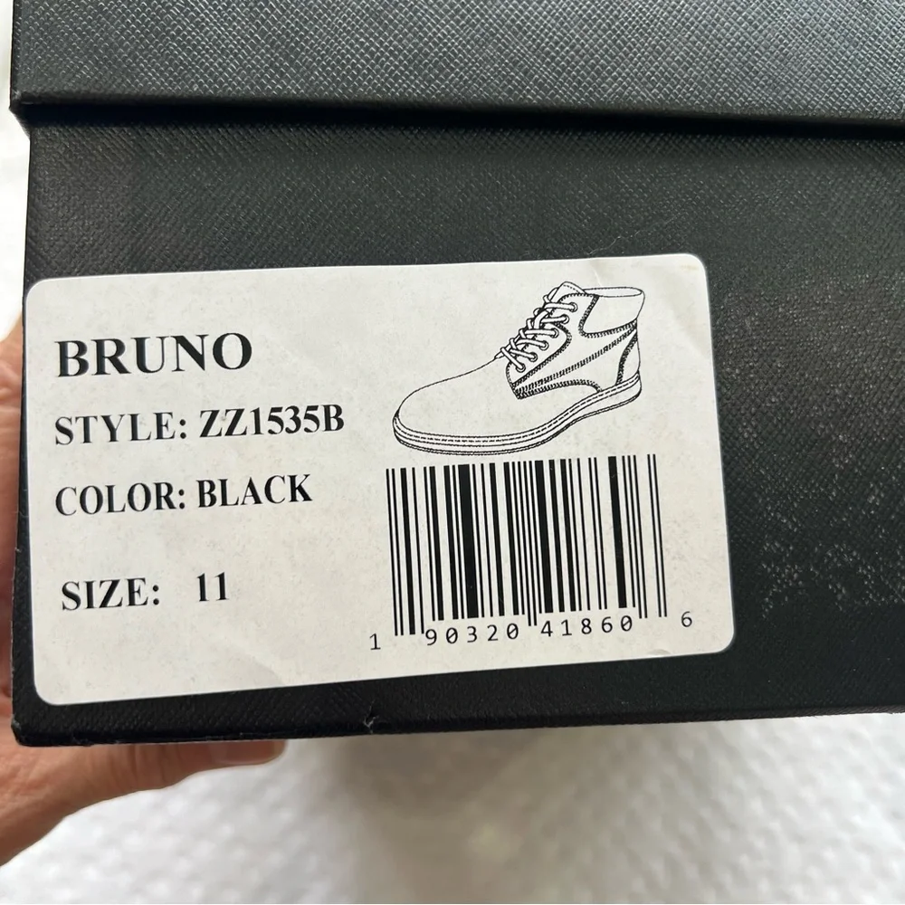 NWT. Zanzara Men's Bruno Sneaker, Black,